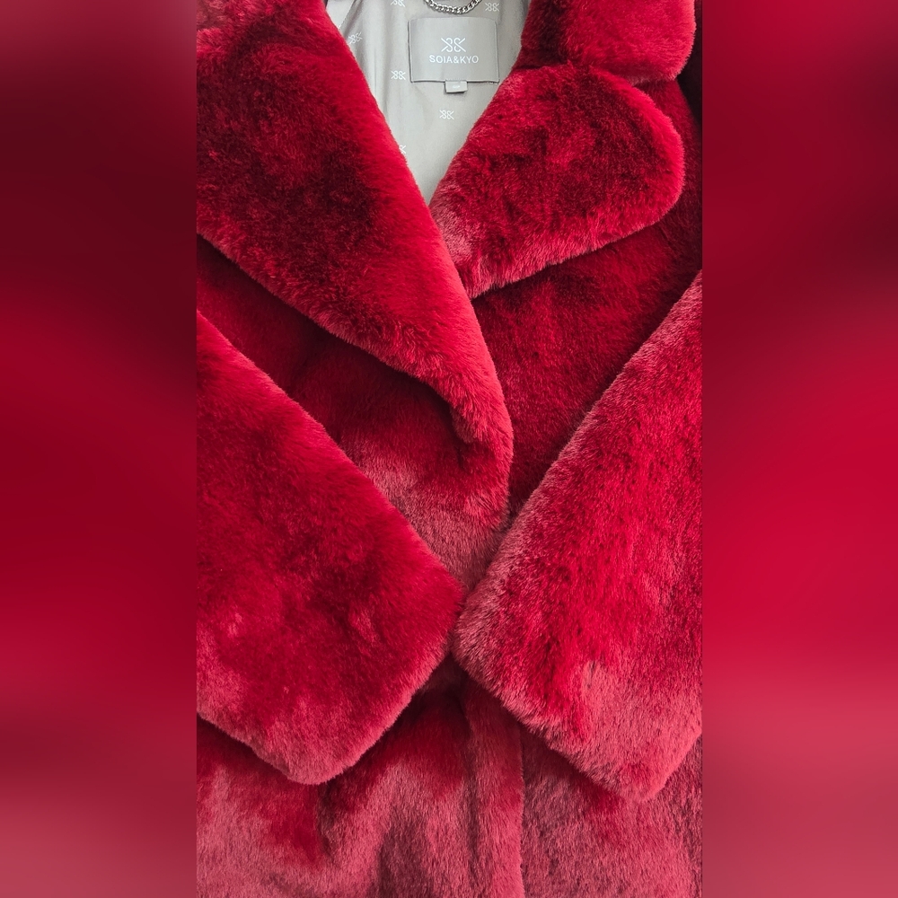 SOIA & KYO Renada Faux Fur Coat in Oxblood Size Small NEW NO TAG - Picture 12 of 14
